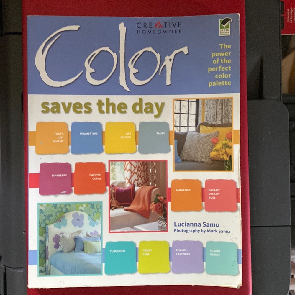 Color Saves the Day - Power of the Perfect Color Palette Book